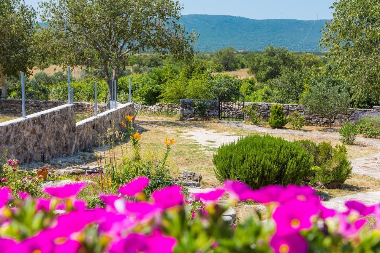 Holiday Home Vlatka Lozovac Exterior photo